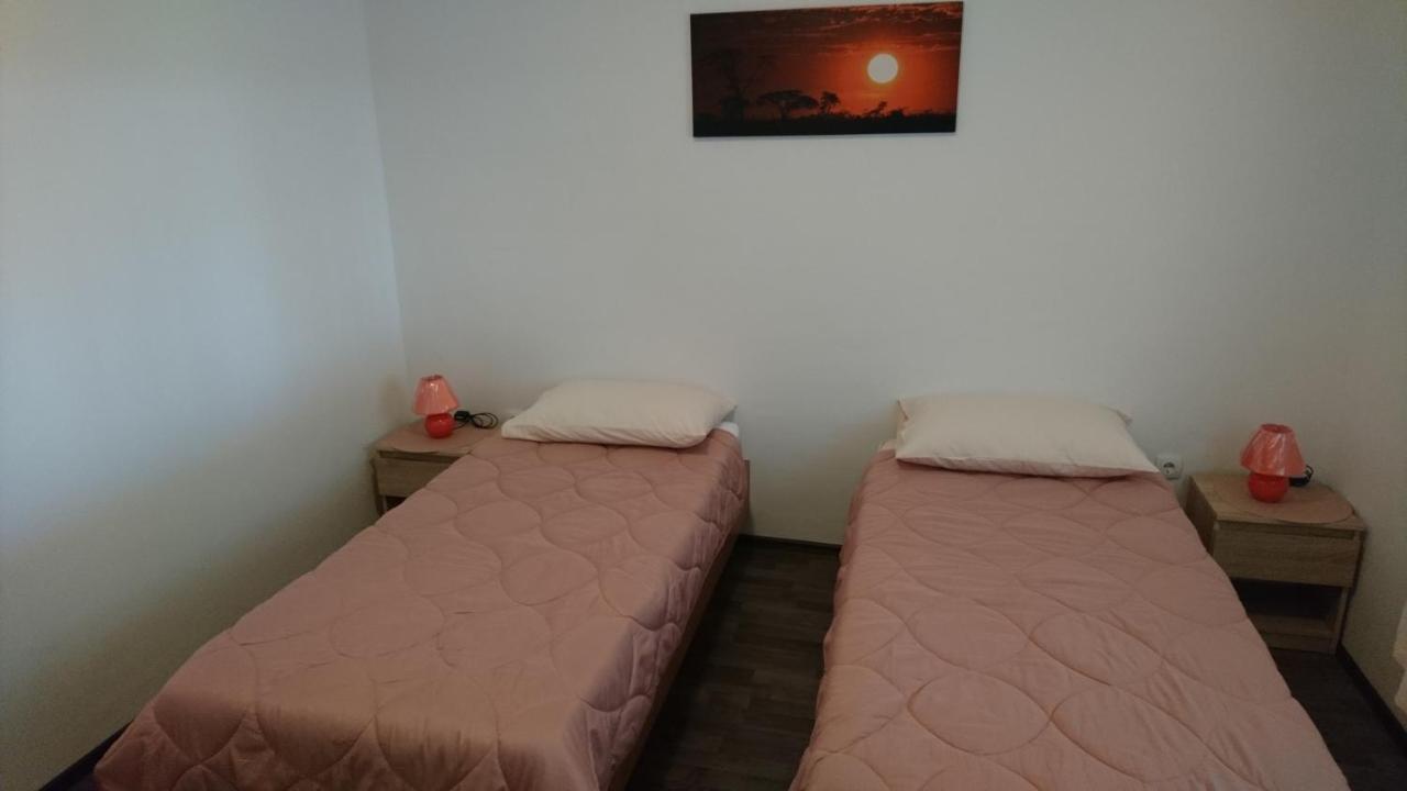 Apartman Vuleta ราชานาส ภายนอก รูปภาพ