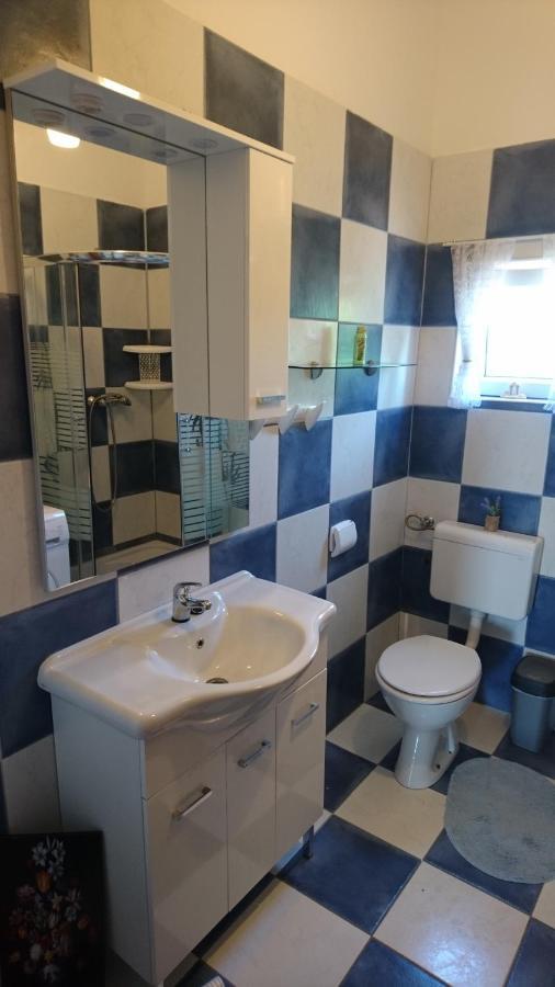 Apartman Vuleta ราชานาส ภายนอก รูปภาพ